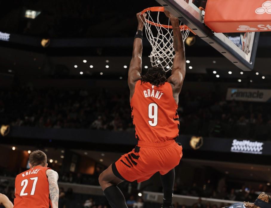 开云体育下载网址-格兰特：主打内线是赛前安排好的；霍勒迪奉献了现象级的投篮